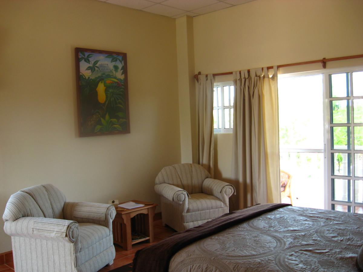 Serenity Sands Bed and Breakfast Corozal Town Esterno foto