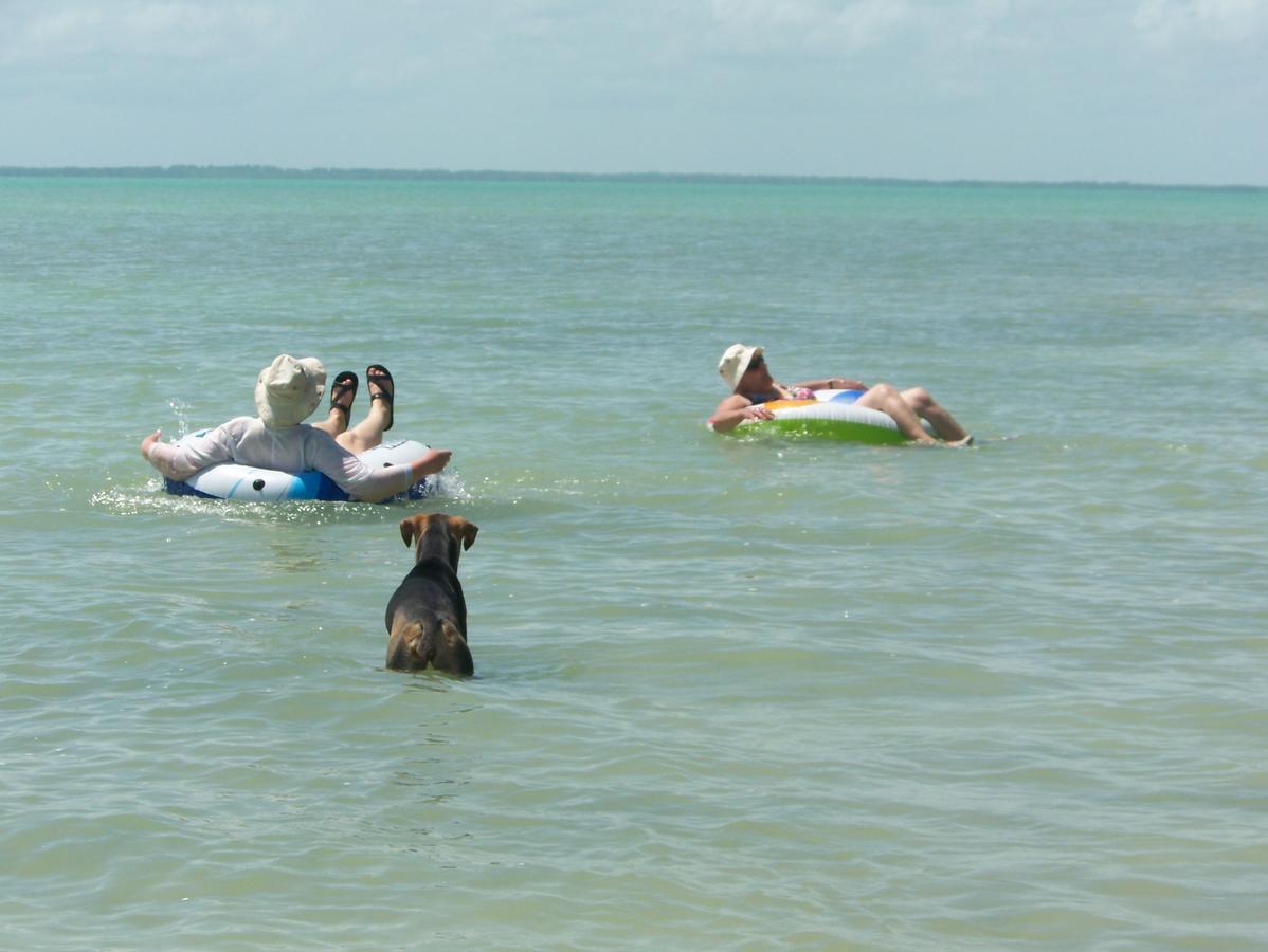 Serenity Sands Corozal Town Esterno foto
